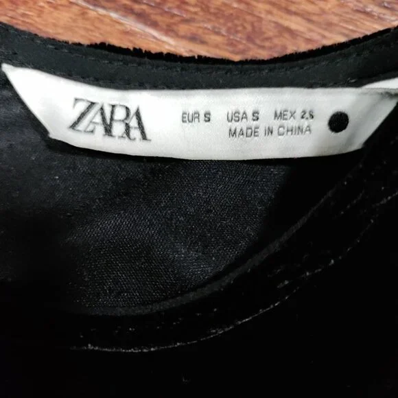 Zara Velvet Burnout Modesty Goth Draped Slit Maxi Dress Black Womens Size Small - Picture 9 of 14